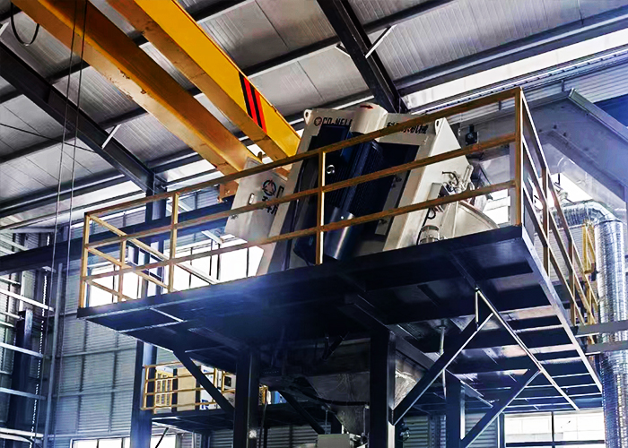 耐火匣缽混合造粒機(jī) 耐火匣缽混合造粒機(jī)