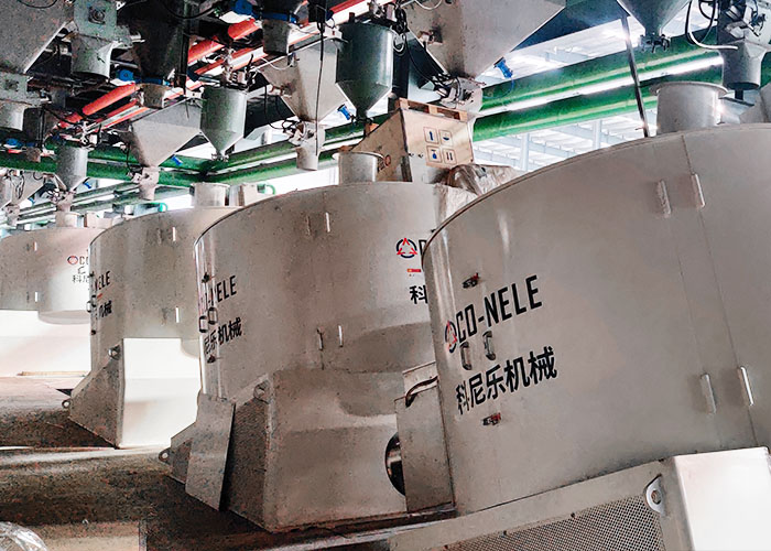 科尼樂與利爾:用于鎂碳磚磚生產的16臺1500L強力混料機 科尼樂與利爾:用于鎂碳磚磚生產的16臺1500L強力混料機